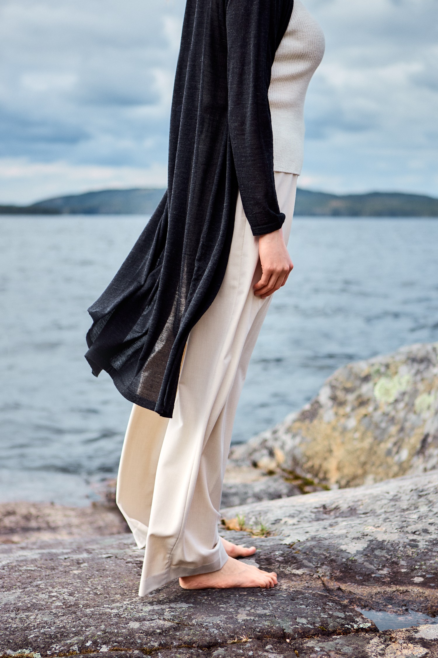 SWAN cardigan, graphite - Image 2