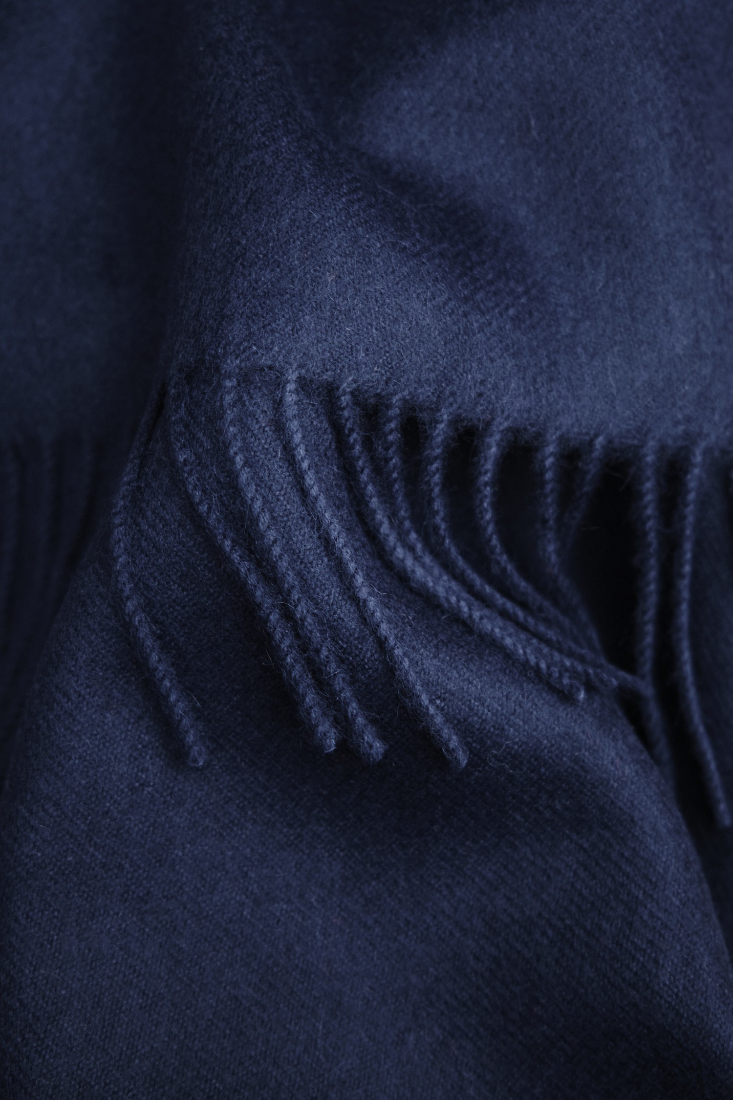 Line scarf, navy - Image 2