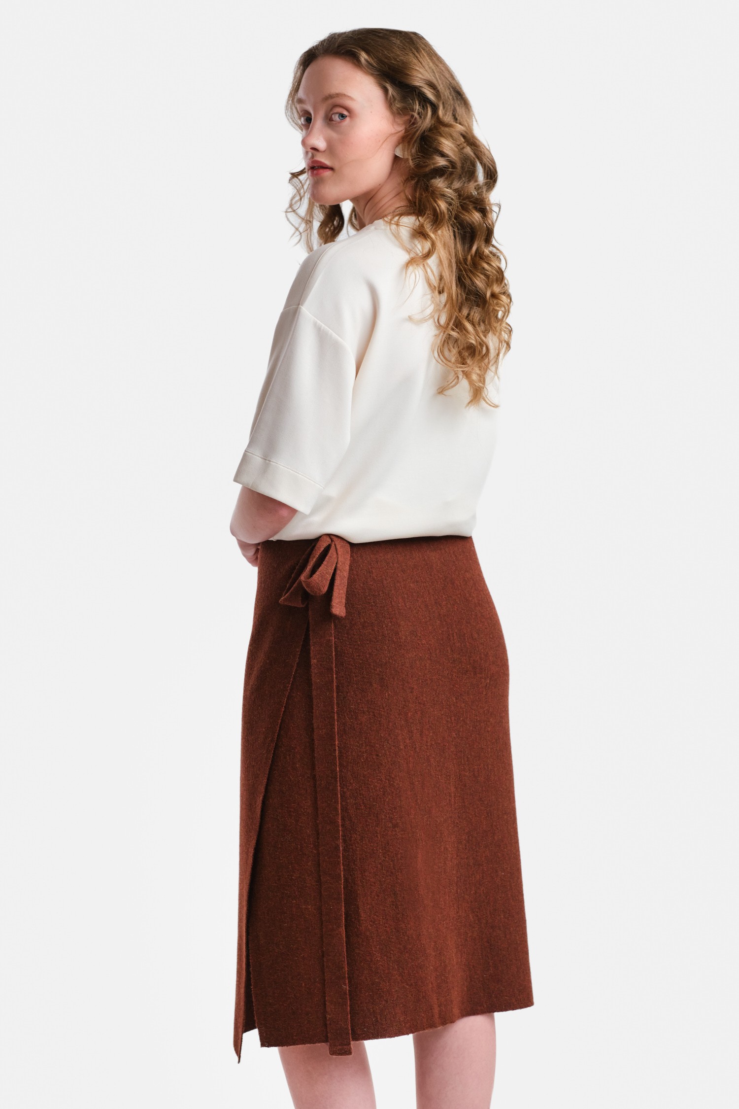 Origami skirt, mahogany - Image 3