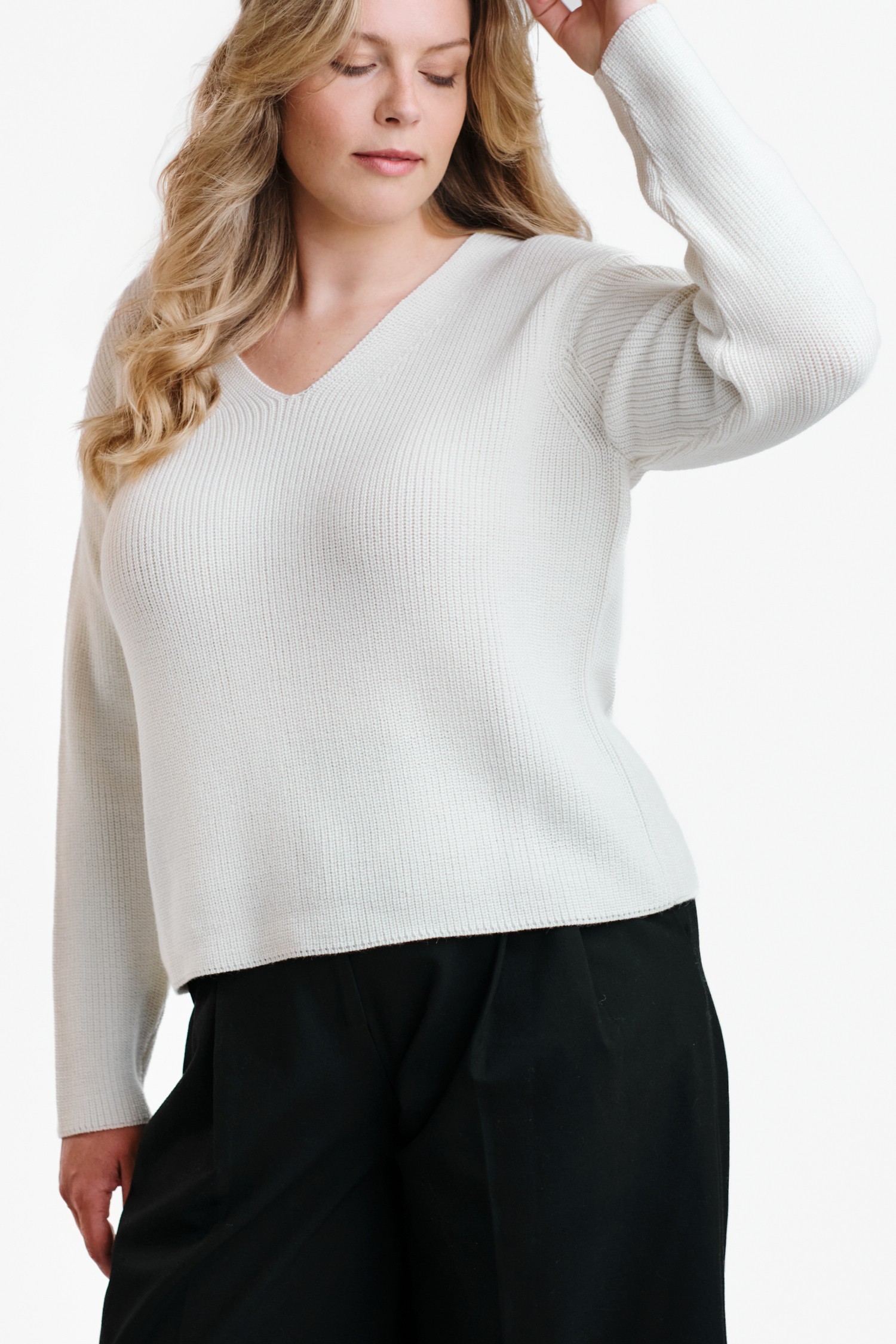 CHUNKY knit sweater, white - Image 5