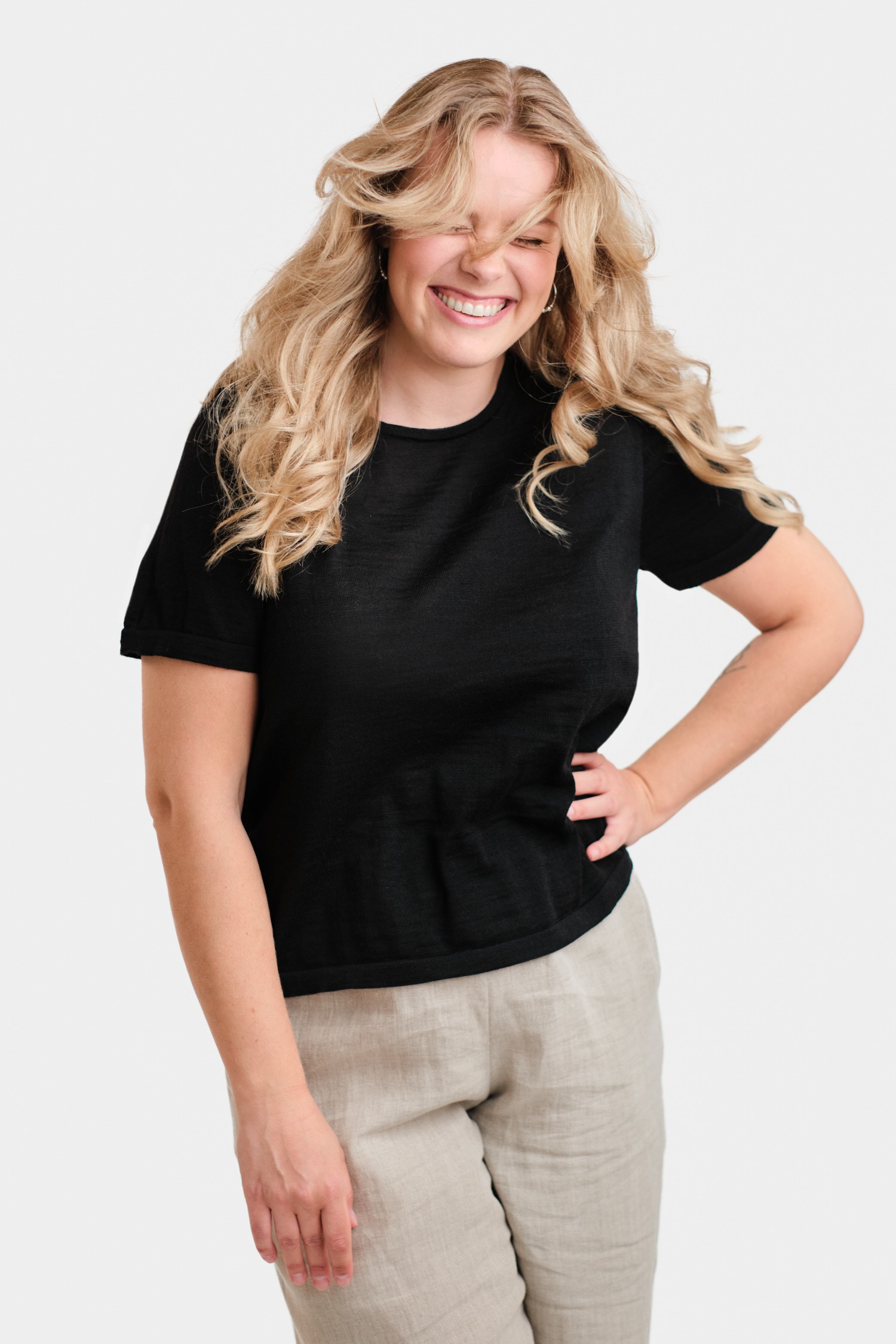 SIMPLE knit T-shirt, black