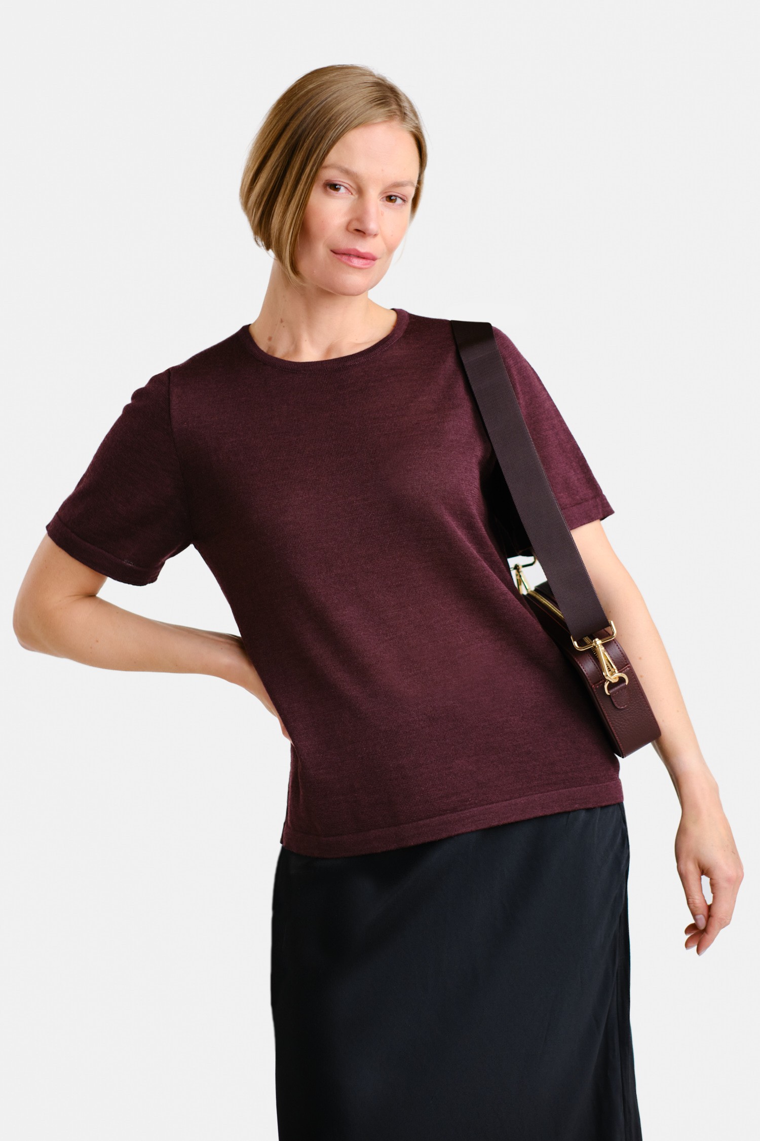 SIMPLE knit T-shirt, fig