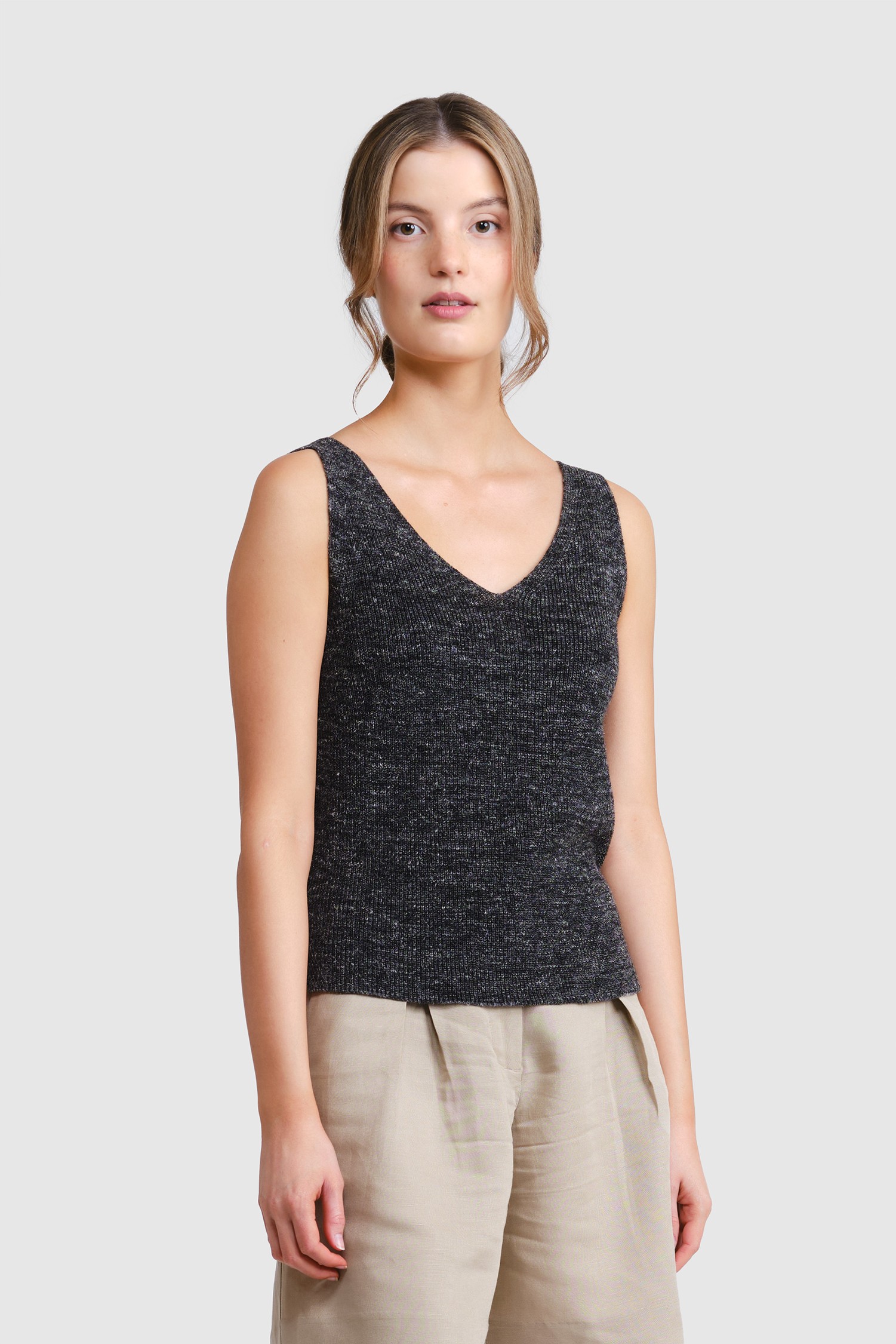 STRAIT knitted tank top, graphite mélange